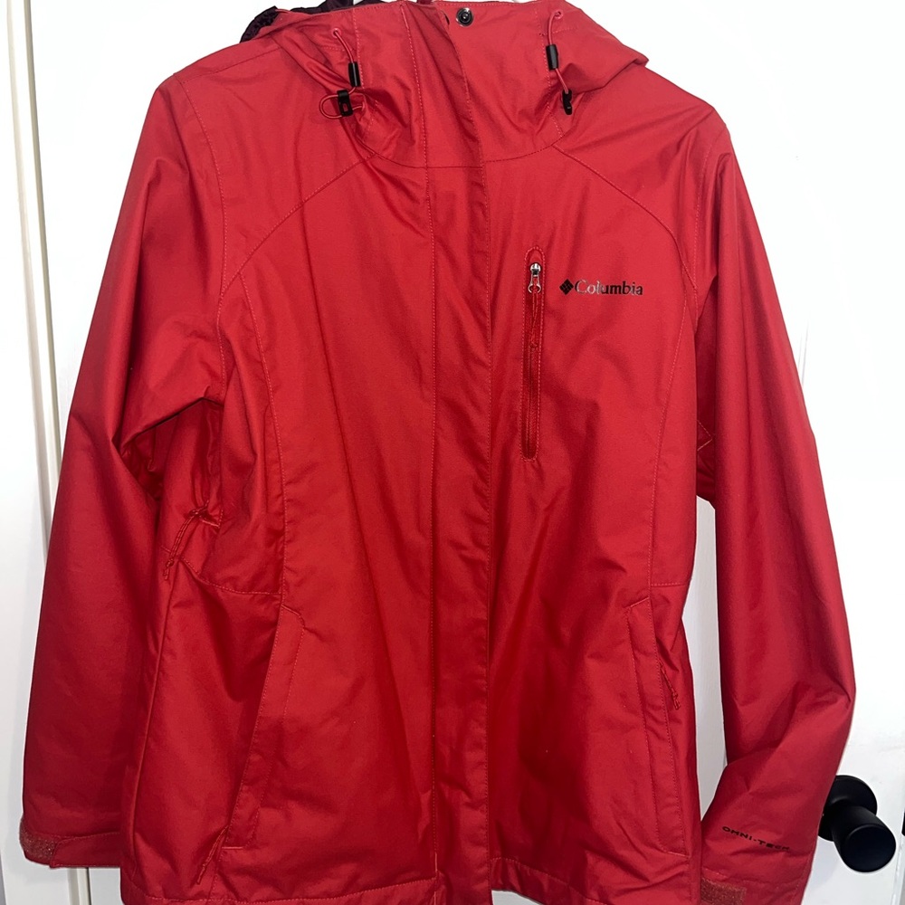 Columbia Pink/Red Ski Jacket with Hood and Waterproof Material